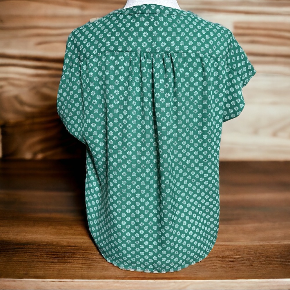 Banana Republic blouse, size small. - Picture 3 of 4